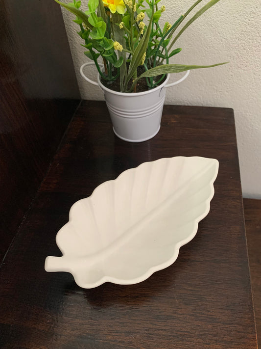 Joyero hoja – decoración en resina ecológica